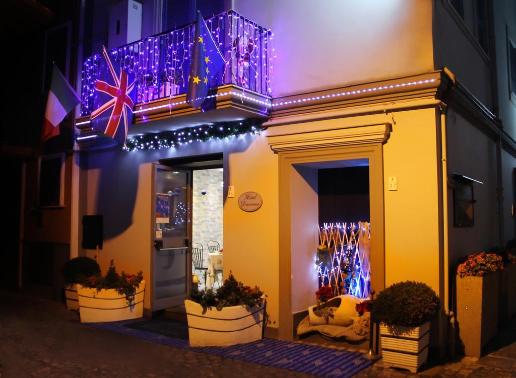 Hotel Darsena Pozzuoli Esterno foto